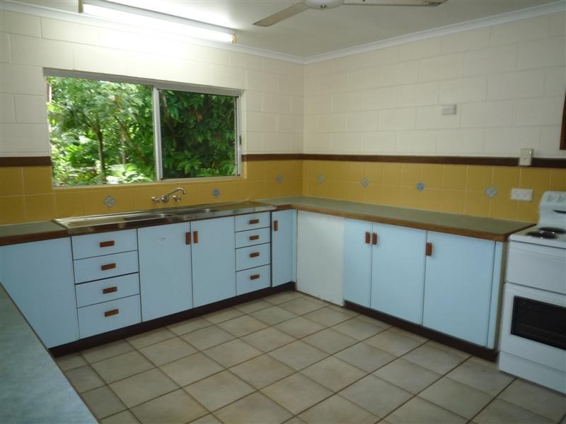 Wongaling Beach QLD 4852