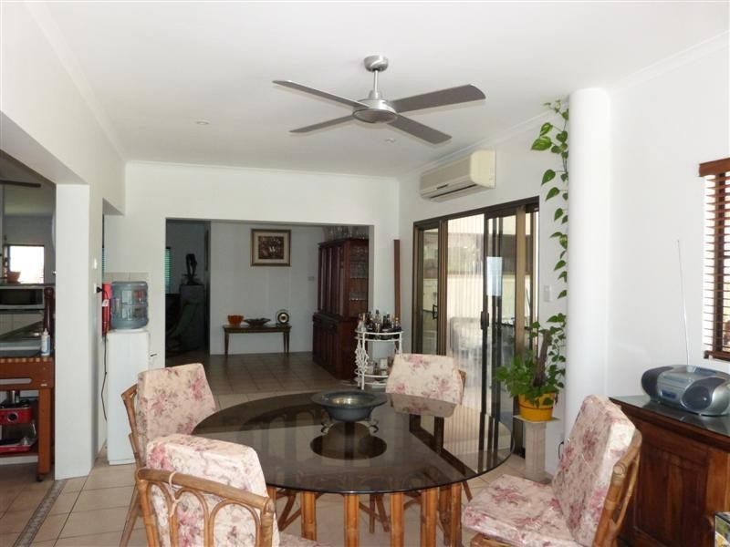 14 Kwila Street, Wongaling Beach QLD 4852