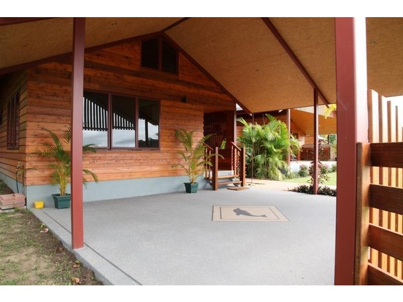 1 Rebecca Jane Parade, Kurrimine Beach QLD 4871