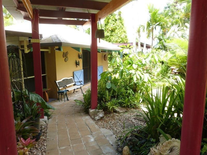 350 Bingil Bay Road, Bingil Bay QLD 4852