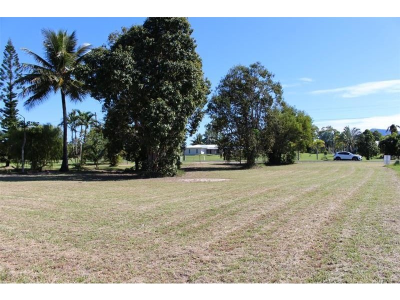 Lot 4, Lot 4 Vipiana Drive, Tully Heads QLD 4854