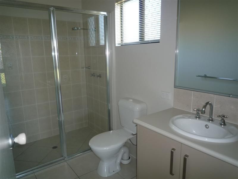 8 Spinnaker Street, South Mission Beach QLD 4852