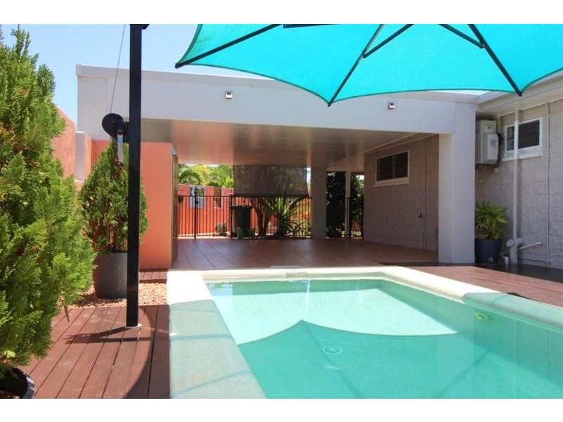 2/6 Hilliar Street, Wongaling Beach QLD 4852