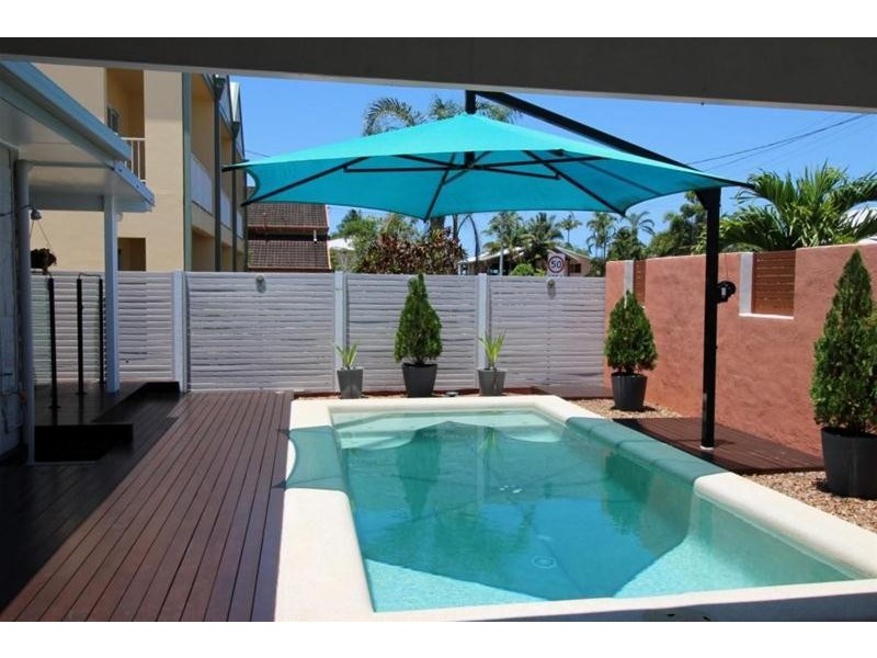 2/6 Hilliar Street, Wongaling Beach QLD 4852