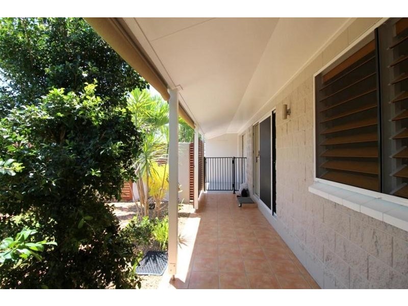 2/6 Hilliar Street, Wongaling Beach QLD 4852