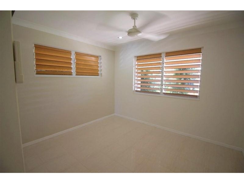 2/6 Hilliar Street, Wongaling Beach QLD 4852