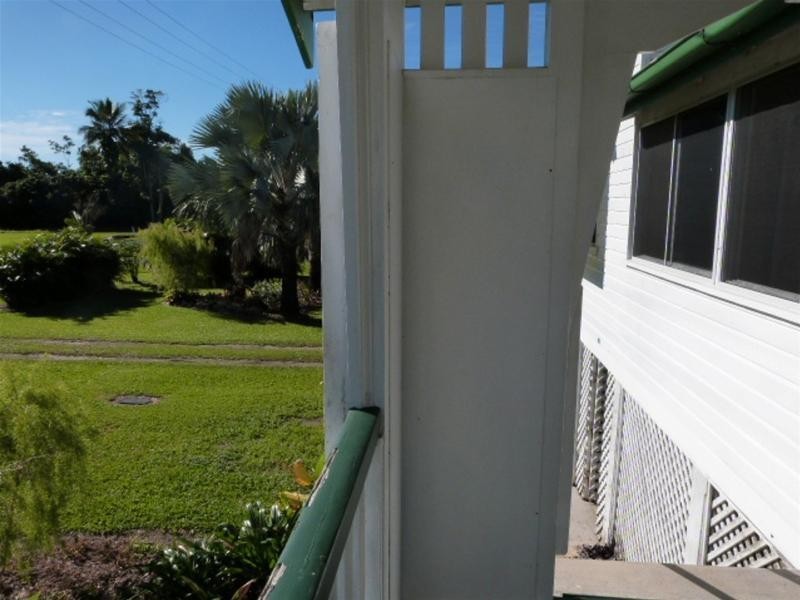 10 Chauvel Street, El Arish QLD 4855