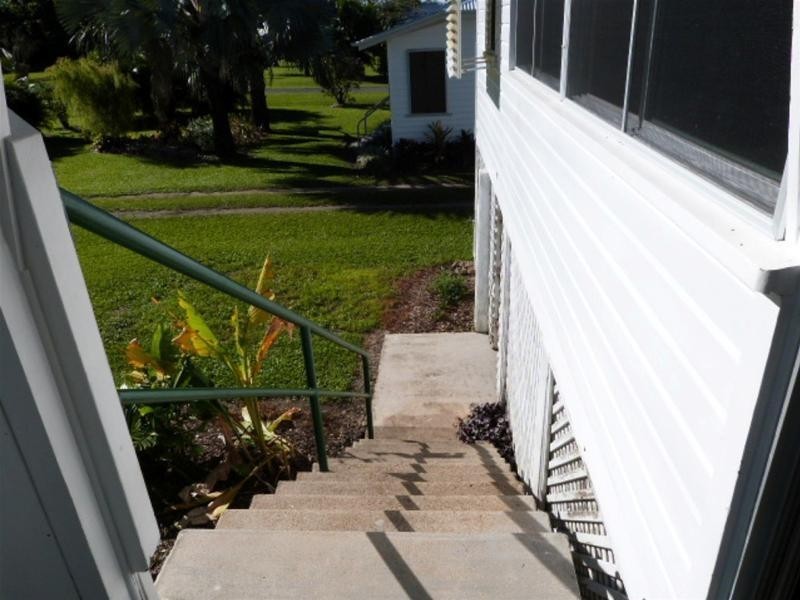 10 Chauvel Street, El Arish QLD 4855