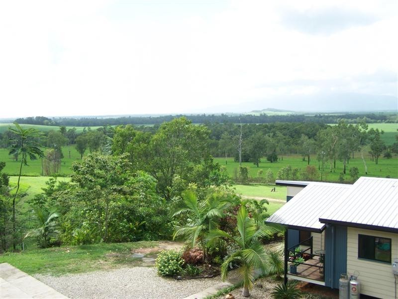 60 South Davidson Road, Tully QLD 4854
