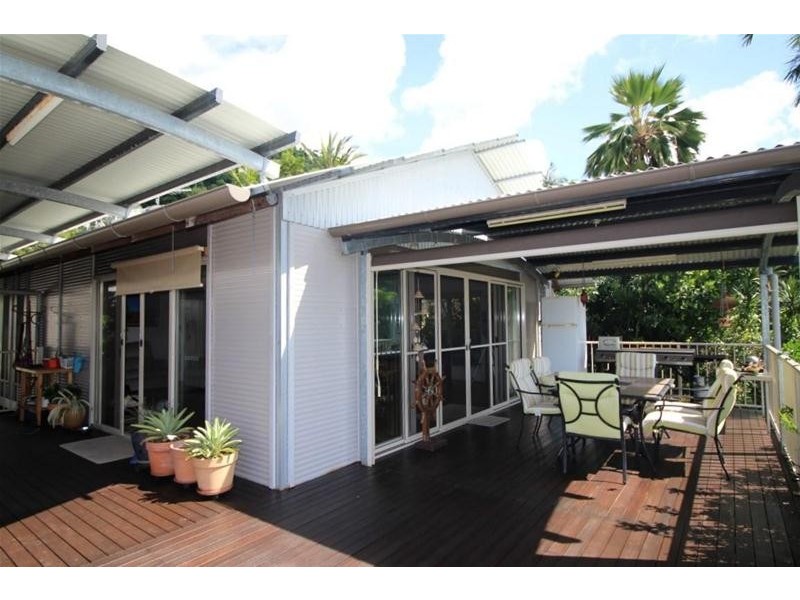 47 Cutten Street, Bingil Bay QLD 4852