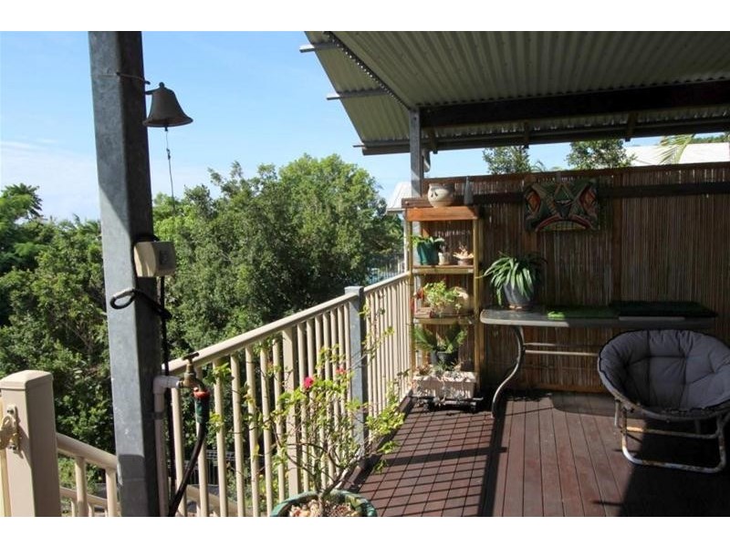 47 Cutten Street, Bingil Bay QLD 4852