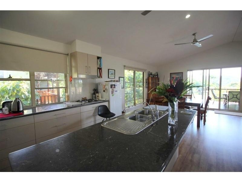 47 Cutten Street, Bingil Bay QLD 4852