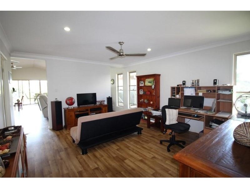 47 Cutten Street, Bingil Bay QLD 4852