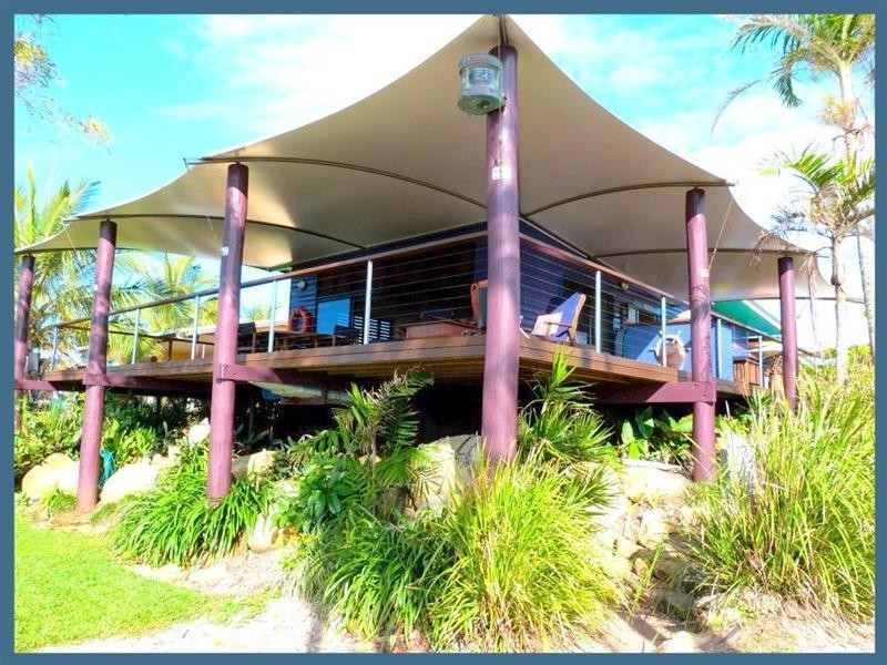 84 Kennedy Esplanade, South Mission Beach QLD 4852