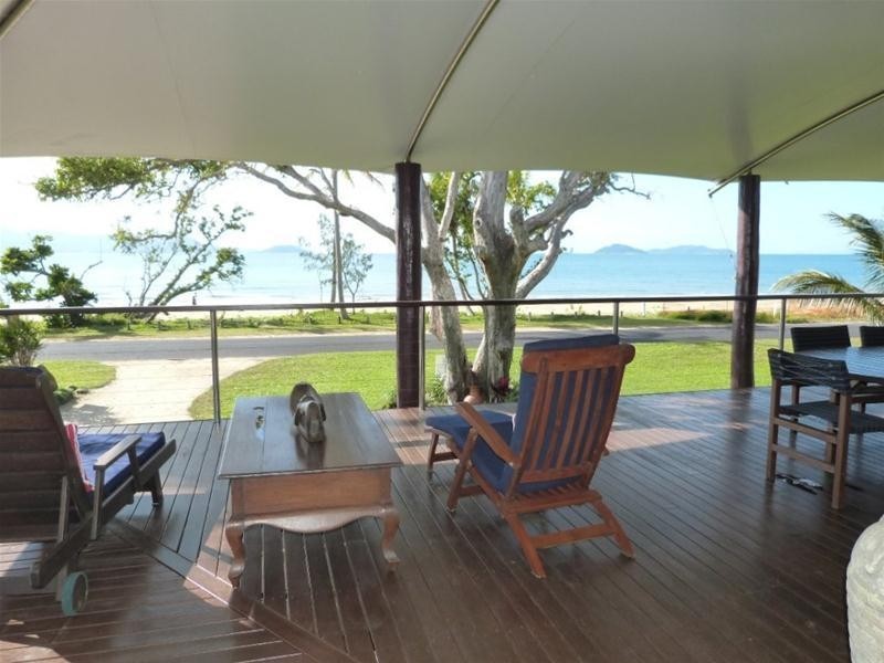 84 Kennedy Esplanade, South Mission Beach QLD 4852