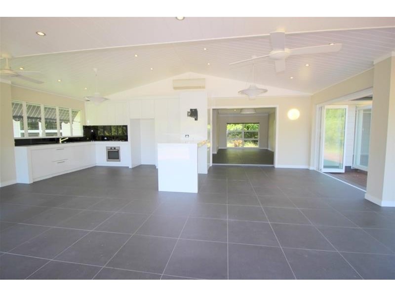 1 Anne Street, Silkwood QLD 4856