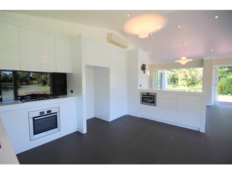 1 Anne Street, Silkwood QLD 4856