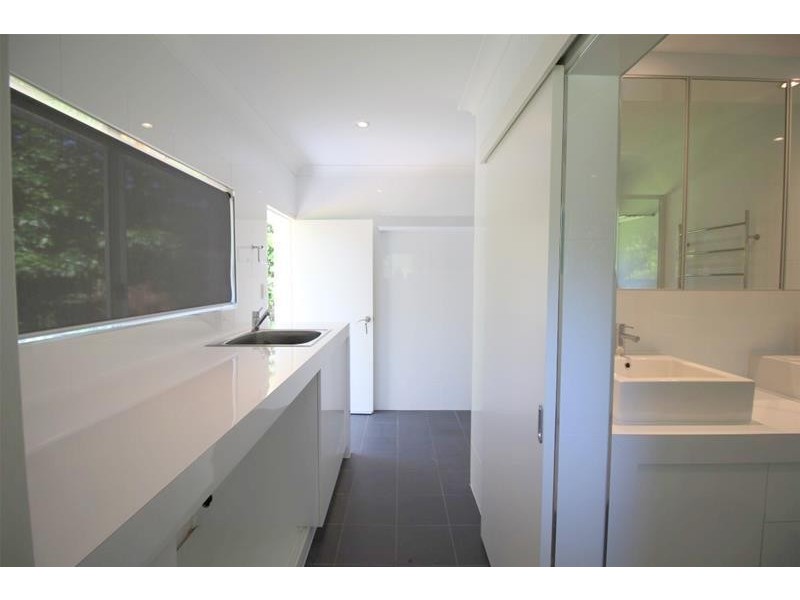 1 Anne Street, Silkwood QLD 4856