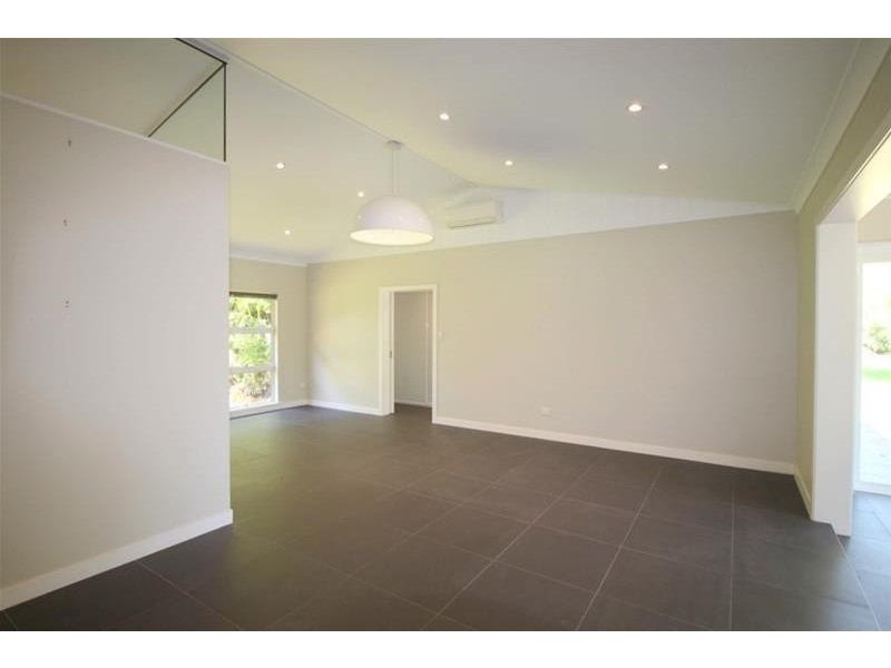 1 Anne Street, Silkwood QLD 4856