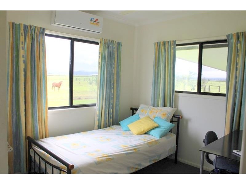 154 Old Tully Road, Tully QLD 4854