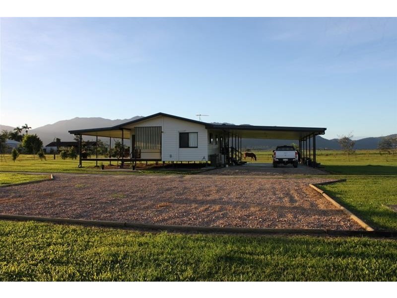 154 Old Tully Road, Tully QLD 4854