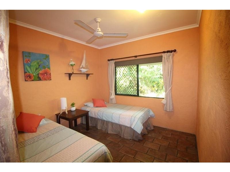 7 Hutchison Close, Mission Beach QLD 4852