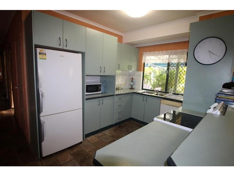 7 Hutchison Close, Mission Beach QLD 4852