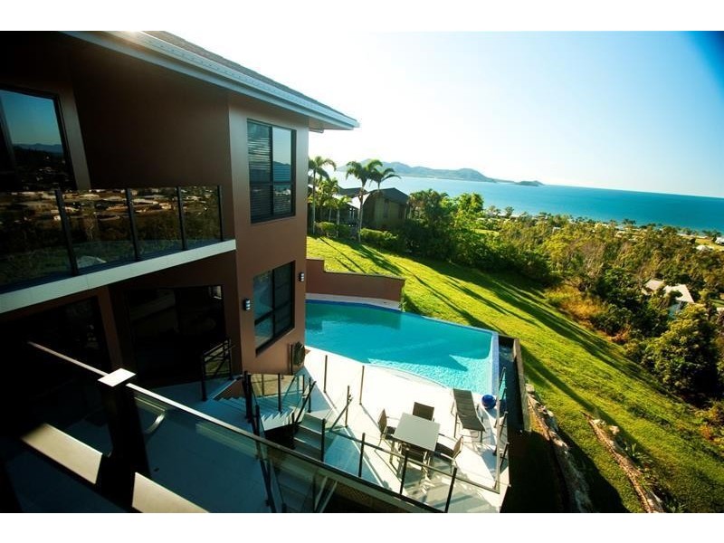 5/23 The Boulevard, South Mission Beach QLD 4852