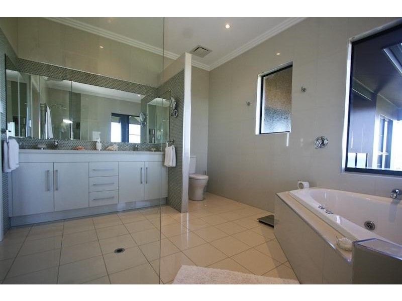 5/23 The Boulevard, South Mission Beach QLD 4852