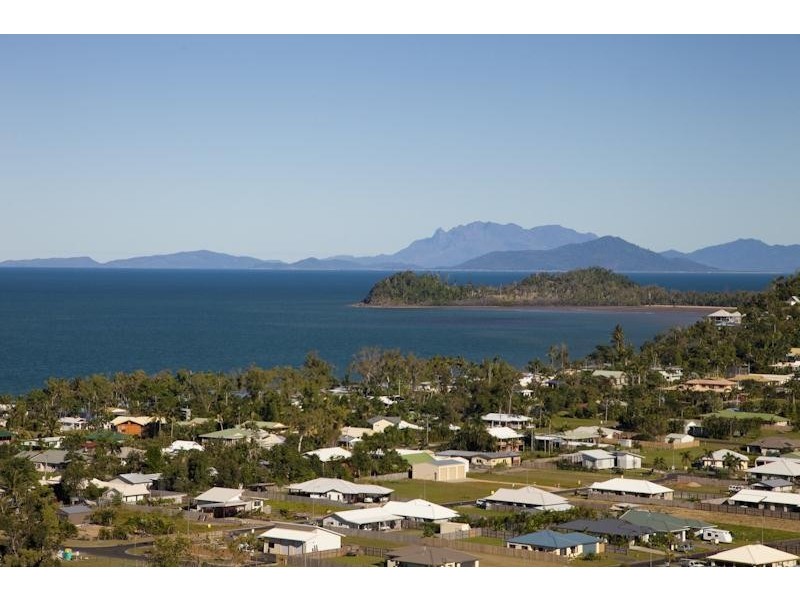 5/23 The Boulevard, South Mission Beach QLD 4852