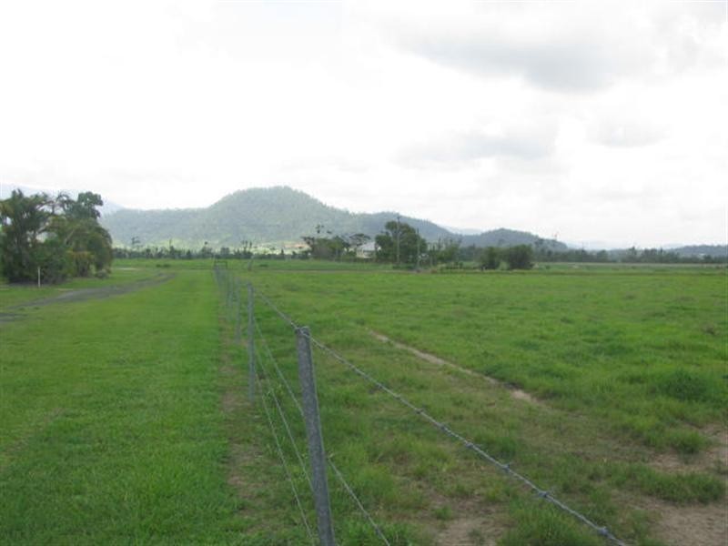 203 Jones Road, El Arish QLD 4855