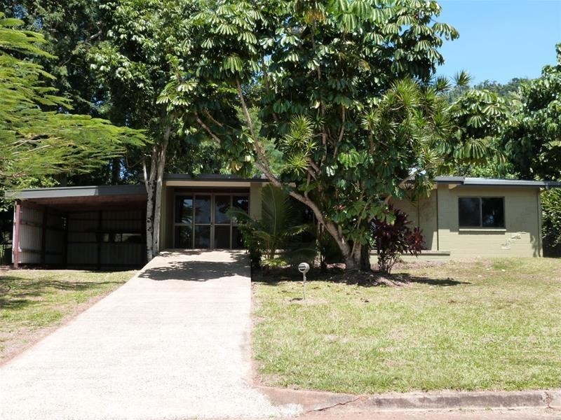 3 Holt Close, Bingil Bay QLD 4852