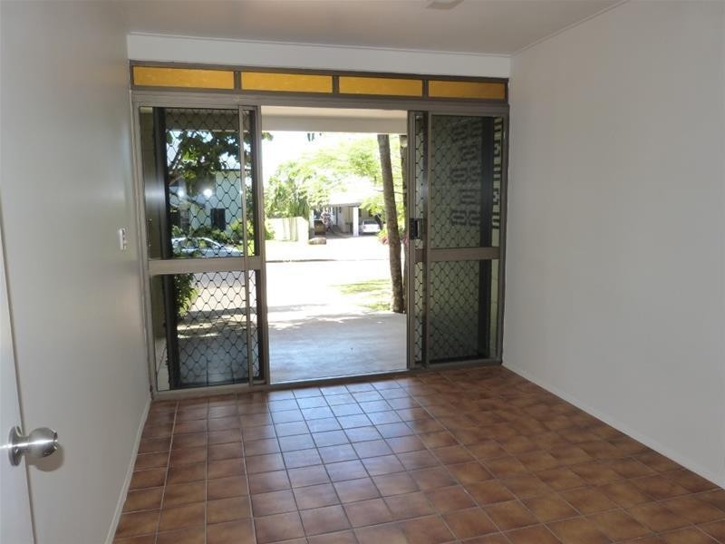 3 Holt Close, Bingil Bay QLD 4852