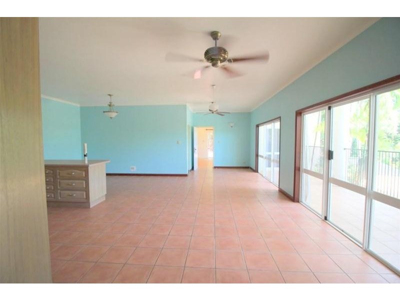 9/23 The Boulevard, South Mission Beach QLD 4852