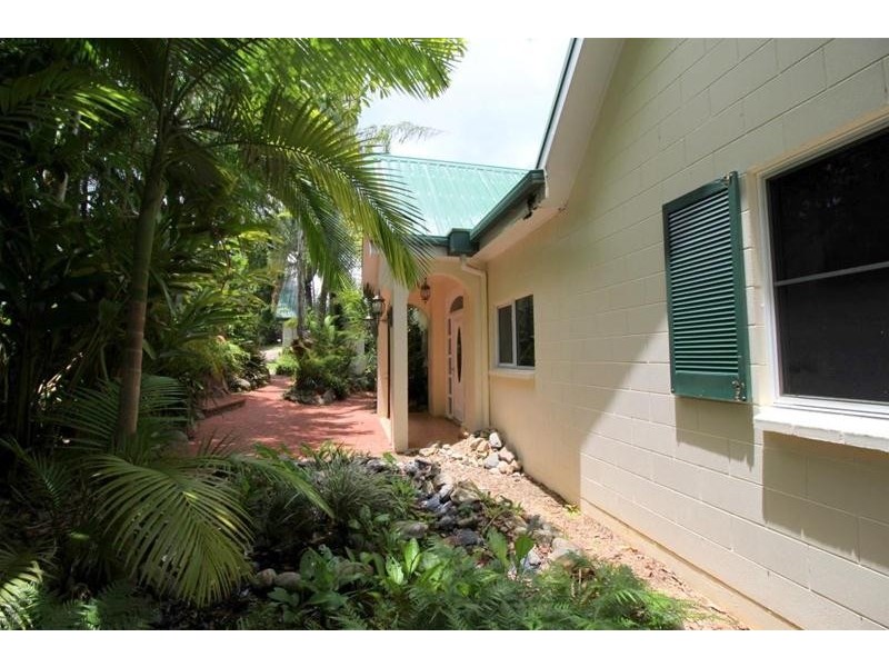 9/23 The Boulevard, South Mission Beach QLD 4852