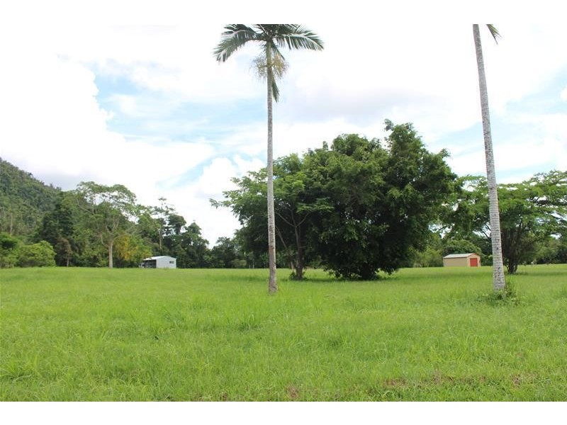 1465 Hogan Road, Maadi QLD 4855