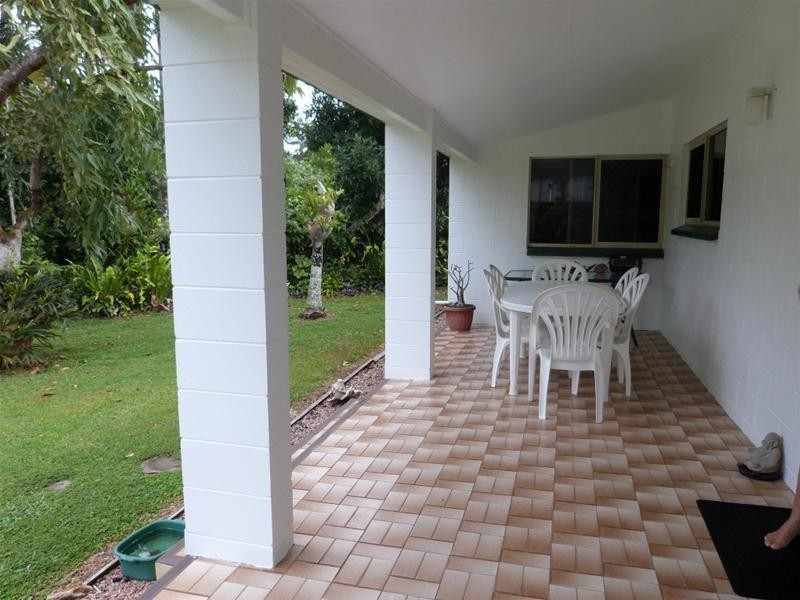 Kurrimine Beach QLD 4871