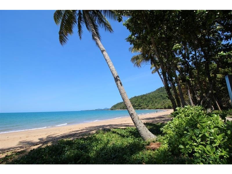 7 Cutten Street, Bingil Bay QLD 4852