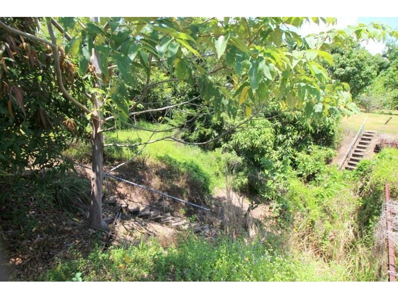 7 Cutten Street, Bingil Bay QLD 4852