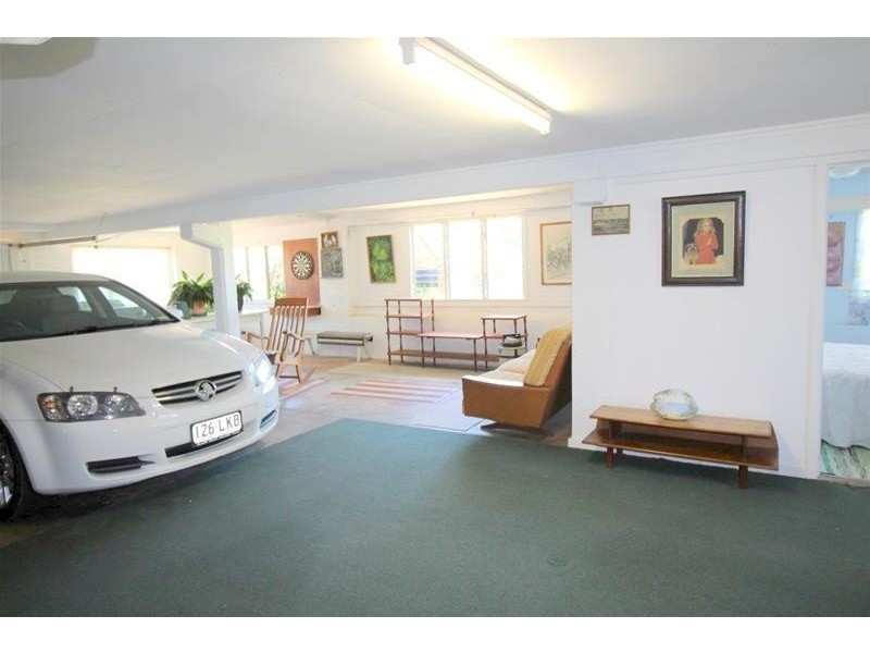 7 Cutten Street, Bingil Bay QLD 4852