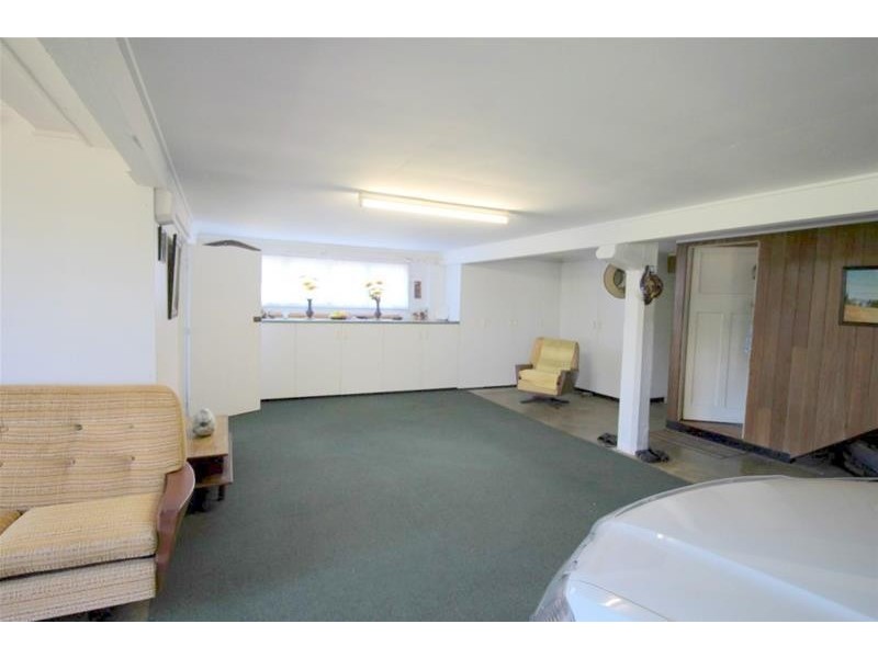 7 Cutten Street, Bingil Bay QLD 4852