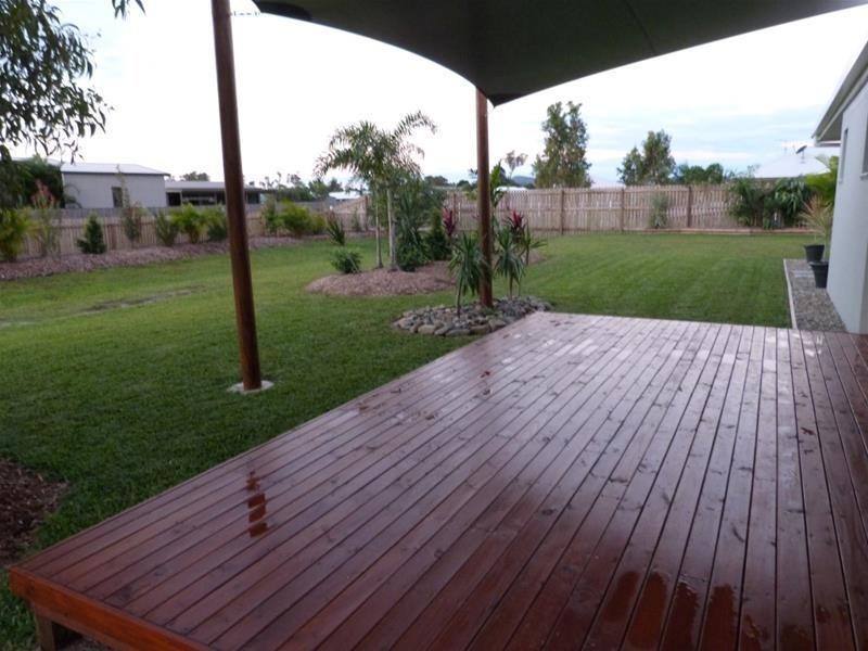 10 Mariner Drive, South Mission Beach QLD 4852