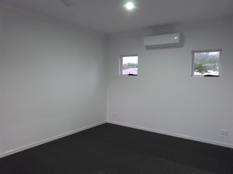 10 Mariner Drive, South Mission Beach QLD 4852