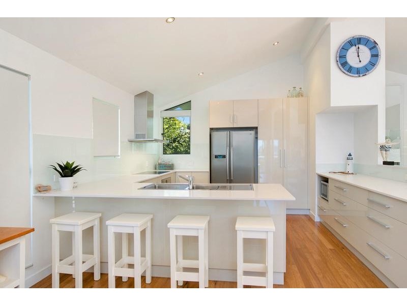 32 Mitchell Street, South Mission Beach QLD 4852