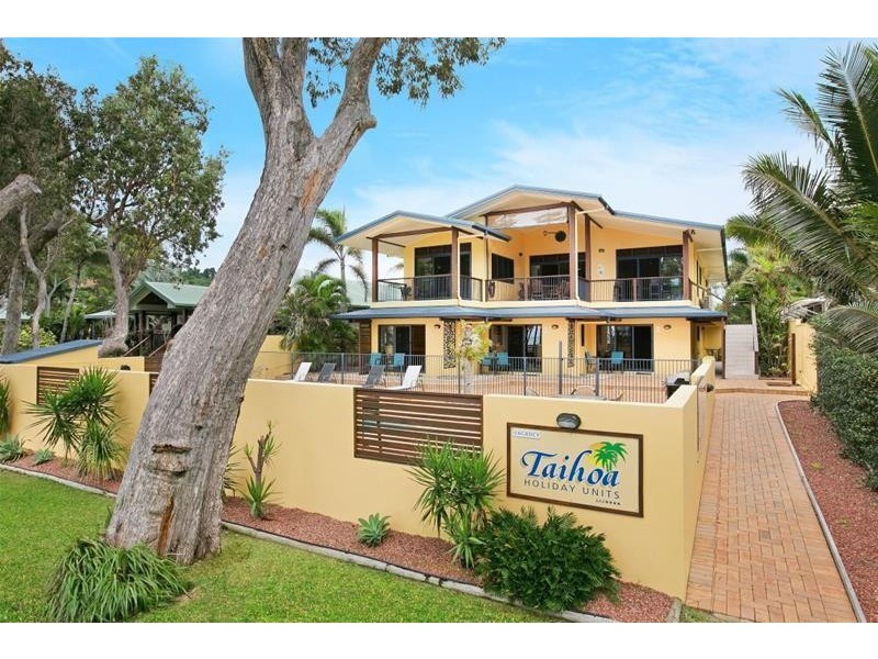 24 Kennedy Esplanade, South Mission Beach QLD 4852