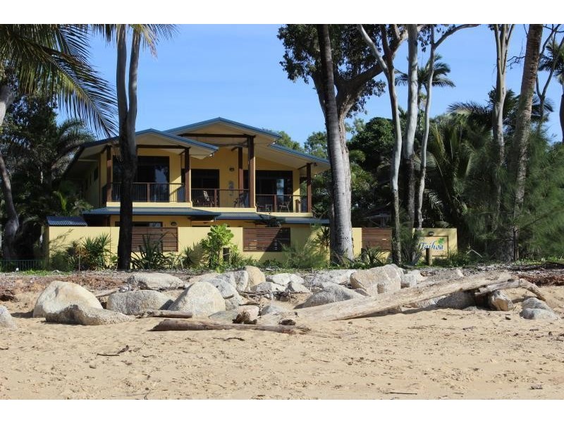 24 Kennedy Esplanade, South Mission Beach QLD 4852