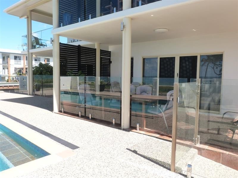 2/112 Kennedy Esplanade, South Mission Beach QLD 4852