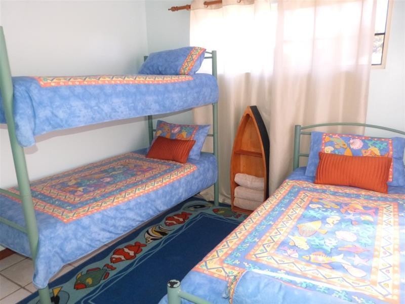 2/112 Kennedy Esplanade, South Mission Beach QLD 4852