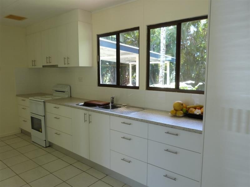 15 Webb Court, Bingil Bay QLD 4852