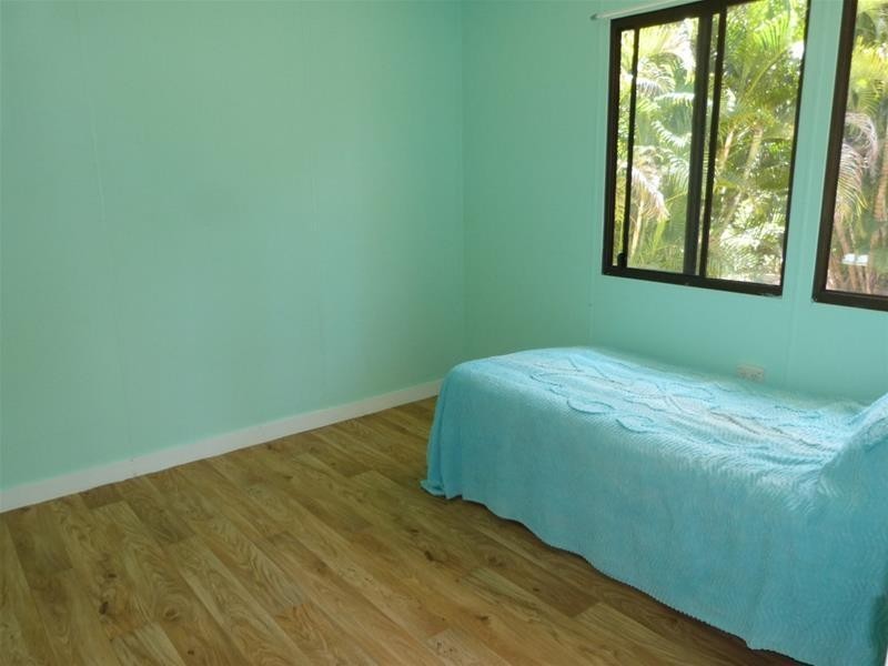 15 Webb Court, Bingil Bay QLD 4852